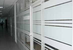 Алюминиевые перегородки в проекте АО СК «НОМАД Иншуранс» (офис 2)