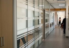 Алюминиевые перегородки в проекте АО СК «НОМАД Иншуранс» (офис 2)